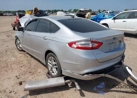 2016 Ford Fusion Se z USA, uszkodzony, nr VIN 1FA6P0H7XG5111858